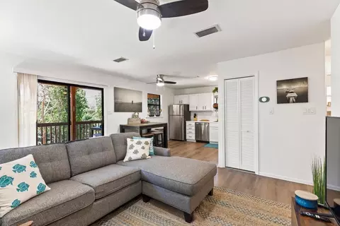Living - 377 Guava Ave, Marathon, FL 33050 photo 2 of 2