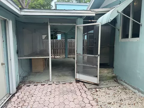 Exterior - 653 Colson Dr, Key Largo, FL 33037 photo 6 of 8