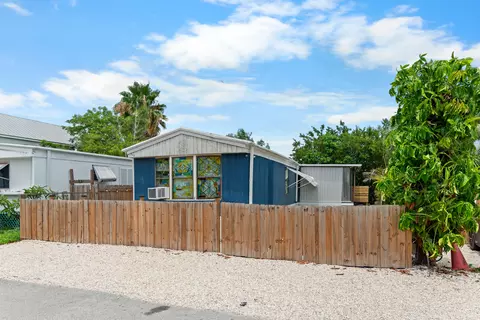 17 Palm Dr, Key West, FL 33040 photo 2