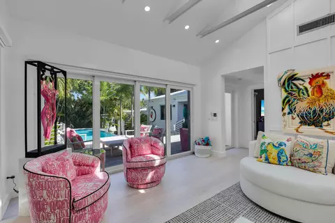 Living - 1627 Johnson St, Key West, FL 33040 photo 4 of 5