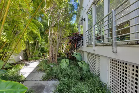 Exterior - 1627 Johnson St, Key West, FL 33040 photo 13 of 17