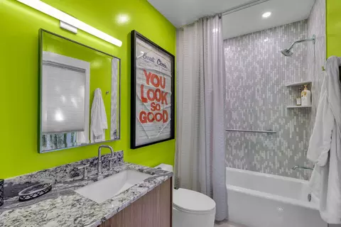 Bath - 1627 Johnson St, Key West, FL 33040 photo 2 of 4