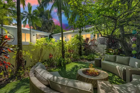 Exterior - 1627 Johnson St, Key West, FL 33040 photo 15 of 17