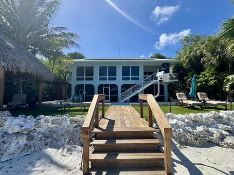 653 Sawyer Dr, Cudjoe Key, FL 33042