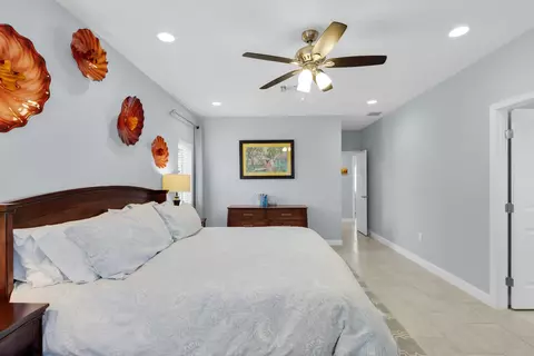 Bedroom - 417 3rd St, Key Largo, FL 33037 photo 3 of 14