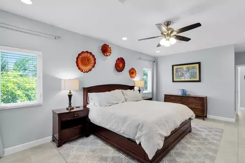 Bedroom - 417 3rd St, Key Largo, FL 33037 photo 4 of 14