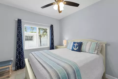 Bedroom - 417 3rd St, Key Largo, FL 33037 photo 8 of 14