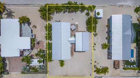 View/Area - 930 80th St, Marathon, FL 33050 photo 8 of 8