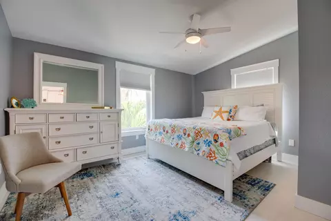 Bedroom - 930 80th St, Marathon, FL 33050 photo 3 of 6