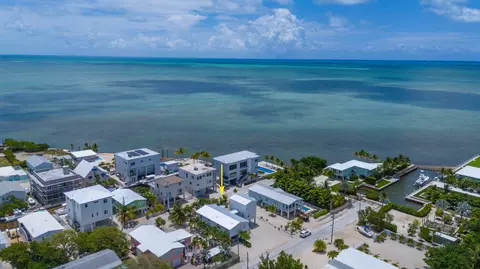 View/Area - 930 80th St, Marathon, FL 33050 photo 1 of 8