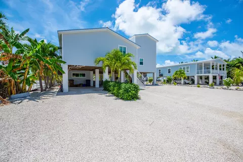 Exterior - 930 80th St, Marathon, FL 33050 photo 10 of 10
