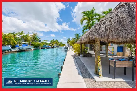 466 W Shore Dr, Summerland Key, FL 33042