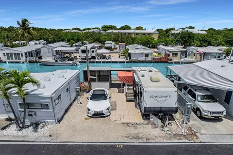 6099 Overseas Hwy #42E, Marathon, FL 33050