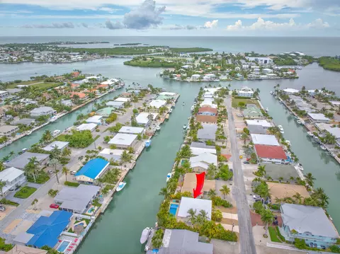View/Area - 581 10th St #KEY colony, Key Colony Beach, FL 33051 photo 3 of 4