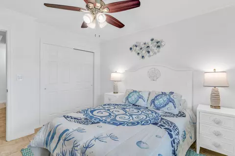 Bedroom - 581 10th St #KEY colony, Key Colony Beach, FL 33051 photo 6 of 13