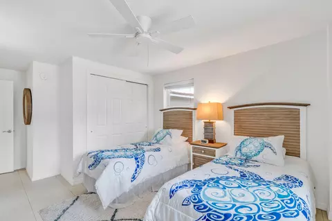 Bedroom - 581 10th St #KEY colony, Key Colony Beach, FL 33051 photo 13 of 13
