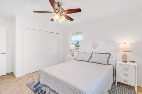 Bedroom - 581 10th St #KEY colony, Key Colony Beach, FL 33051 photo 8 of 13