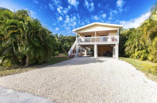 53 Treasure Chest Dr, Cudjoe Key, FL 33042