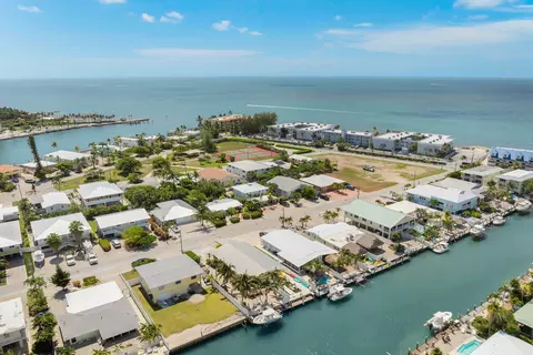 271 3rd St, Key Colony, FL 33051 photo 33