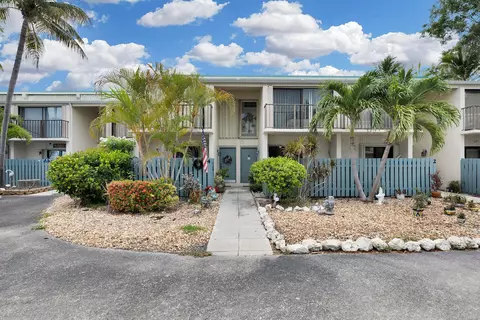 87200 Overseas Hwy #D3, Islamorada, FL 33036