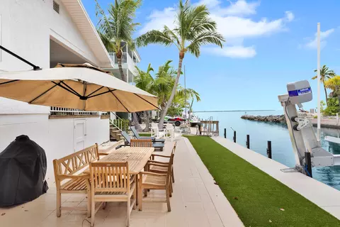 182 Airstream Ln, Tavernier, FL 33070