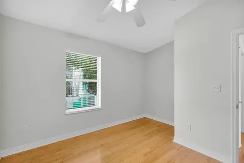 Bedroom - 496 James Ave, Marathon, FL 33050 photo 3 of 4