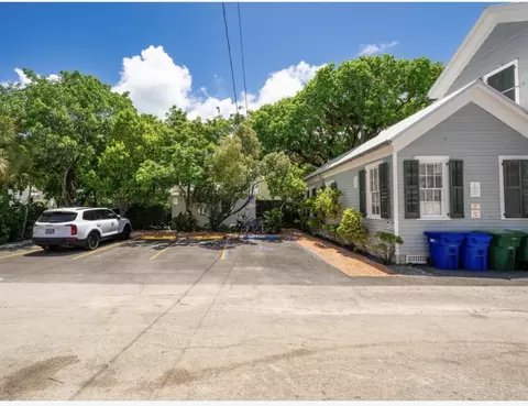 Exterior - 416 Fleming St, Key West, FL 33040 photo 3 of 16