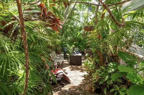 Exterior - 416 Fleming St, Key West, FL 33040 photo 14 of 16