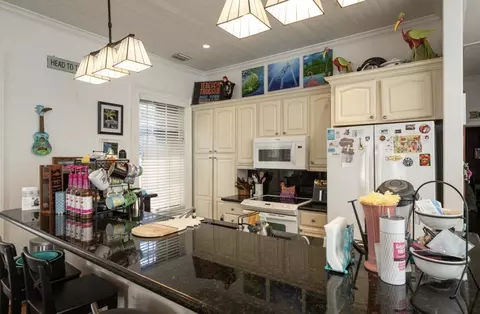 Kitchen - 416 Fleming St, Key West, FL 33040 photo 2 of 2