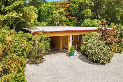 235 Tarpon St, Tavernier, FL 33070