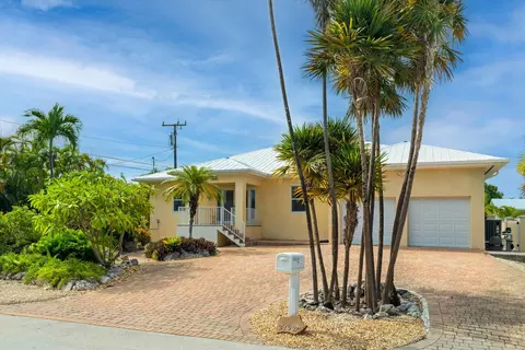21007 4th Ave, Cudjoe Key, FL 33042