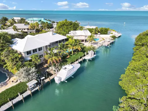 430 Palm Dr, Islamorada, FL 33036