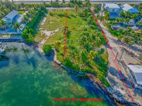 74900 Overseas Hwy, Matecumbe, FL 33036