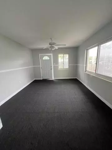 Living - 1421-1425 2nd St, Key West, FL 33040 photo 2 of 7