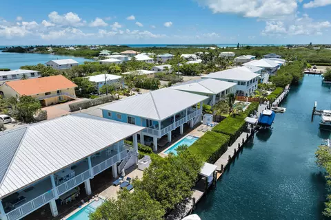 View/Area - 211 Bruce Ct, Marathon, FL 33050 photo 5 of 11