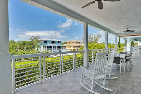 Exterior - 211 Bruce Ct, Marathon, FL 33050 photo 6 of 16