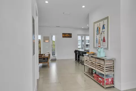 Entry Way - 211 Bruce Ct, Marathon, FL 33050 photo 1 of 3