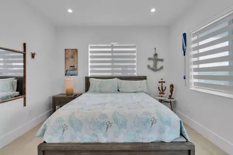 Bedroom - 211 Bruce Ct, Marathon, FL 33050 photo 14 of 14