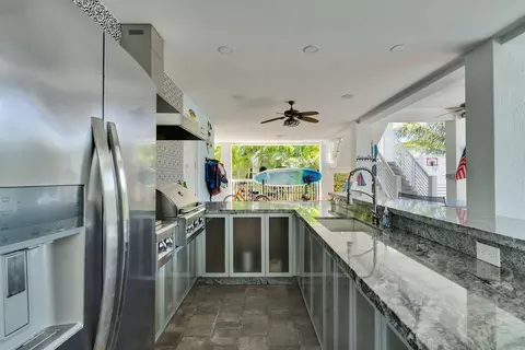 Kitchen - 211 Bruce Ct, Marathon, FL 33050 photo 7 of 7