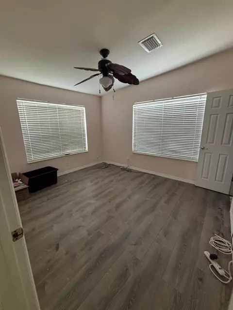 Bedroom - 25 Puerta Dr, Key West, FL 33040 photo 4 of 4