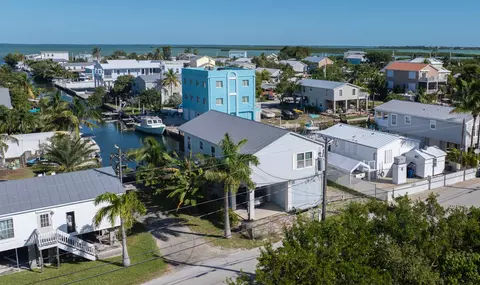 View/Area - 25 Puerta Dr, Key West, FL 33040 photo 12 of 19