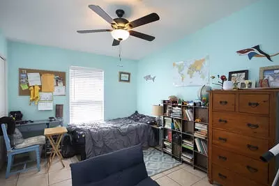 Bedroom - 25 Puerta Dr, Key West, FL 33040 photo 3 of 4