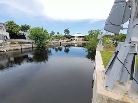 550 Pine Ln, Big Pine Key, FL 33043 photo 14