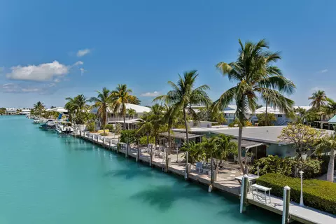 581 9th St #KEY colony, Key Colony Beach, FL 33051 photo 6