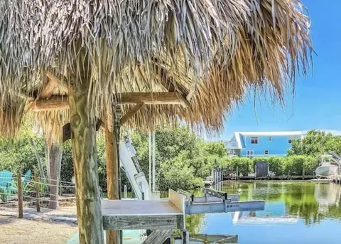 View/Area - 64 Tingler Ln, Marathon, FL 33050 photo 4 of 10