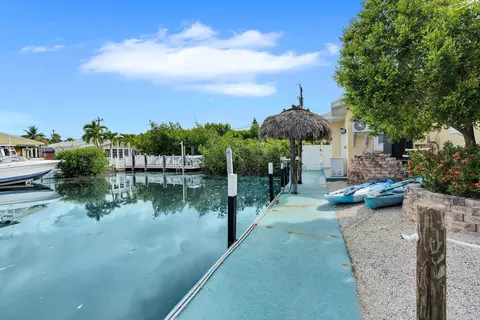 Exterior - 64 Tingler Ln, Marathon, FL 33050 photo 11 of 14