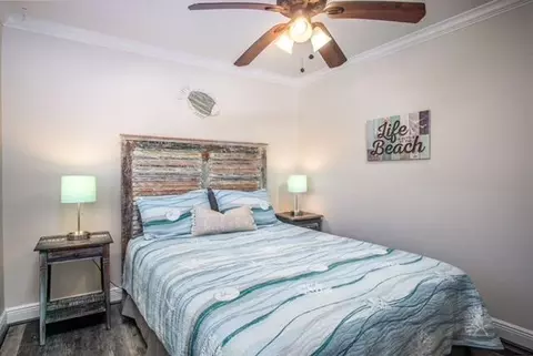 Bedroom - 64 Tingler Ln, Marathon, FL 33050 photo 8 of 12
