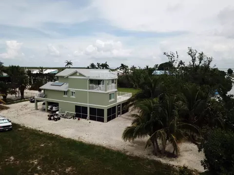 1513 Shaw Dr, Key Largo, FL 33037