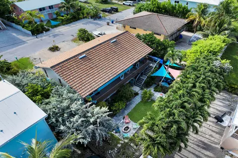 422 Calle Limon, Marathon, FL 33050