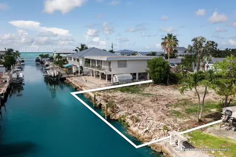 89 Th St, Marathon, FL 33050 photo 2